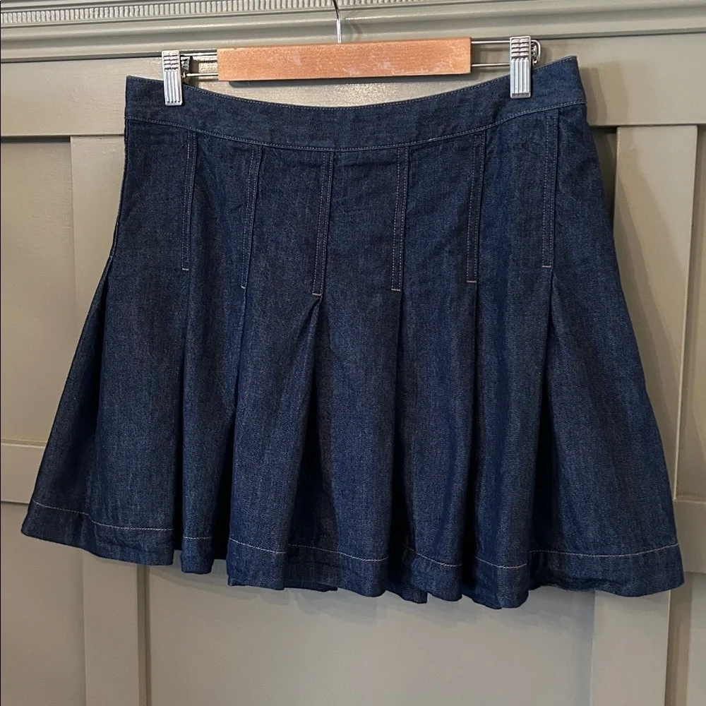 Aritzia Babaton Perspective Denim Pleated Mini Skirt Deep Sumi Blue Size 12
